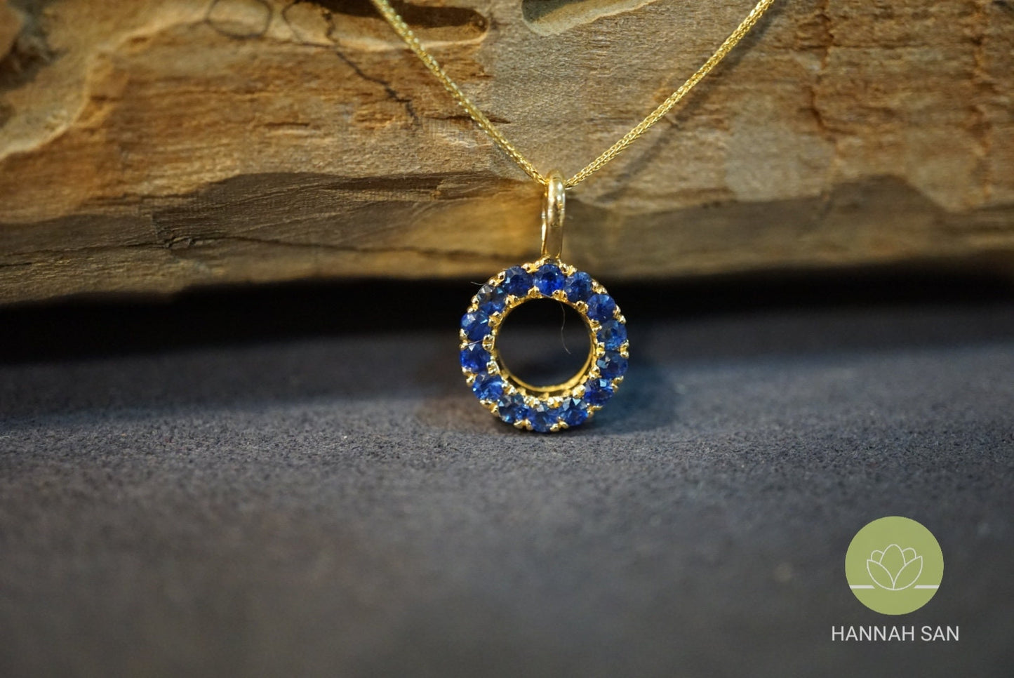 18K Gold Gemstones Circle Pendant - Burmese Sapphire