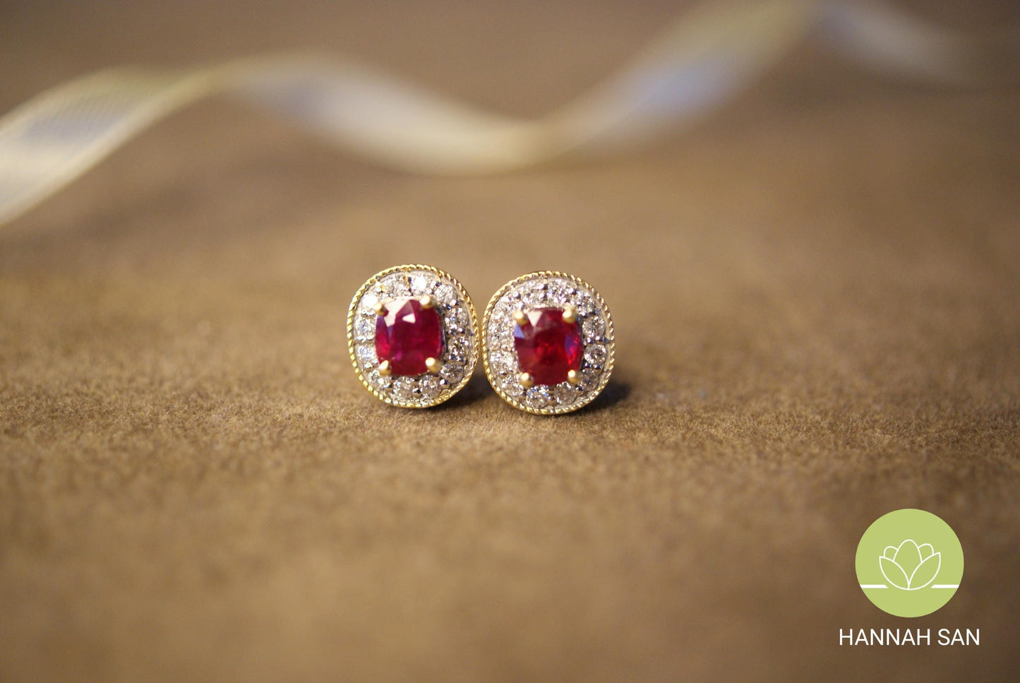 Vivid Red Mogok Natural Ruby Earrings - 18K Gold - Circle